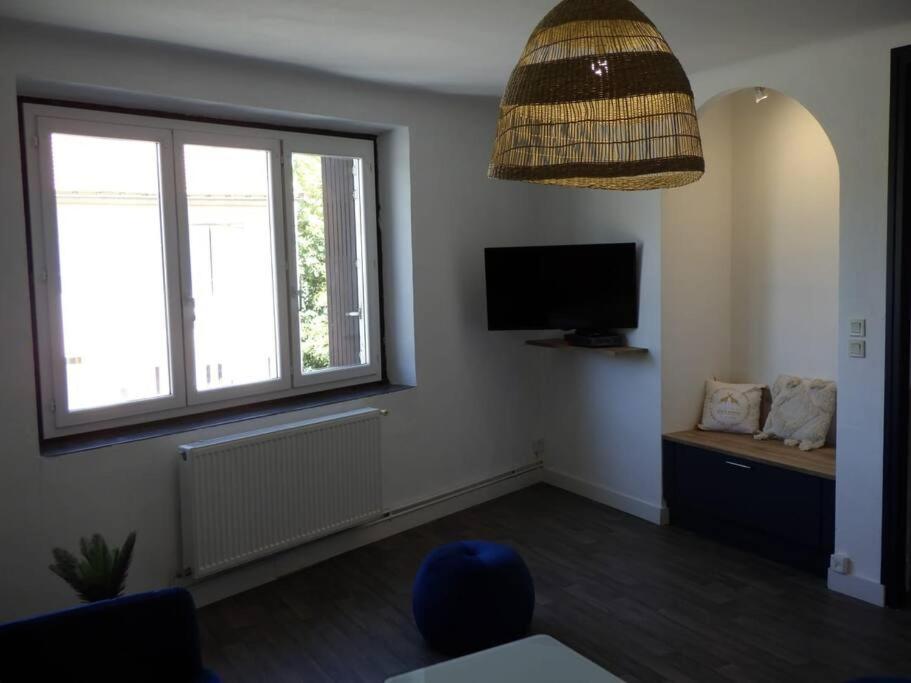 Spacieux Appartement Au Pied De La Cite Medievale Carcassonne Bagian luar foto