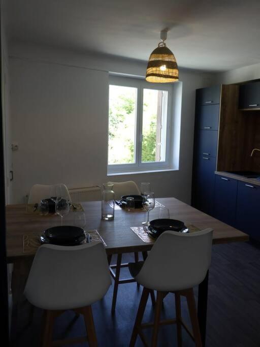 Spacieux Appartement Au Pied De La Cite Medievale Carcassonne Bagian luar foto